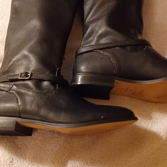 Victoria's Secret Black Fold Over Knee Riding Boots Buckle Strap Size 7B - Picture 7 of 12